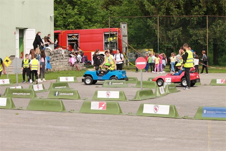 Slika /PU_KA/PU_info/2024/Jumicar Duga Resa Svibanj 2024/1.jpg